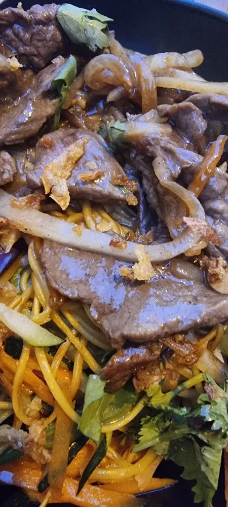 Nouilles Chinoises Au Bœuf