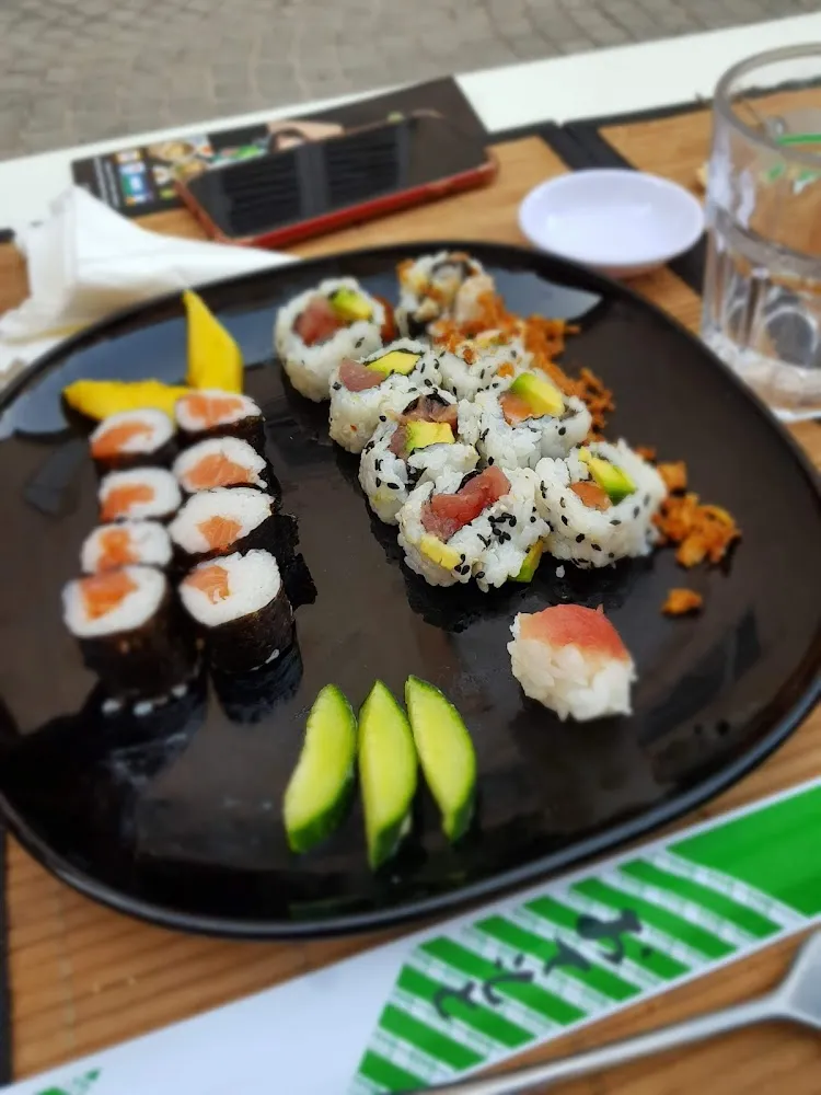 Sushis Sashimis